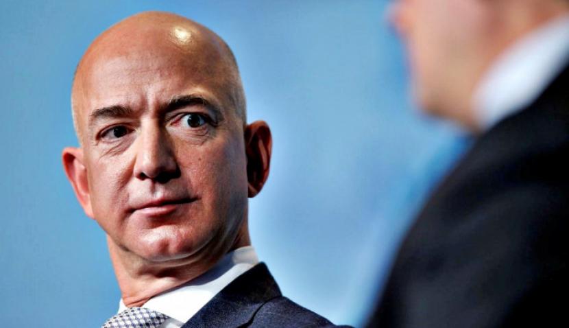 Beneran Nih? Jeff Bezos Diprediksi Bakal Bangkrut Gara-Gara Hal Ini!. (FOTO: Reuters/Joshua Roberts)