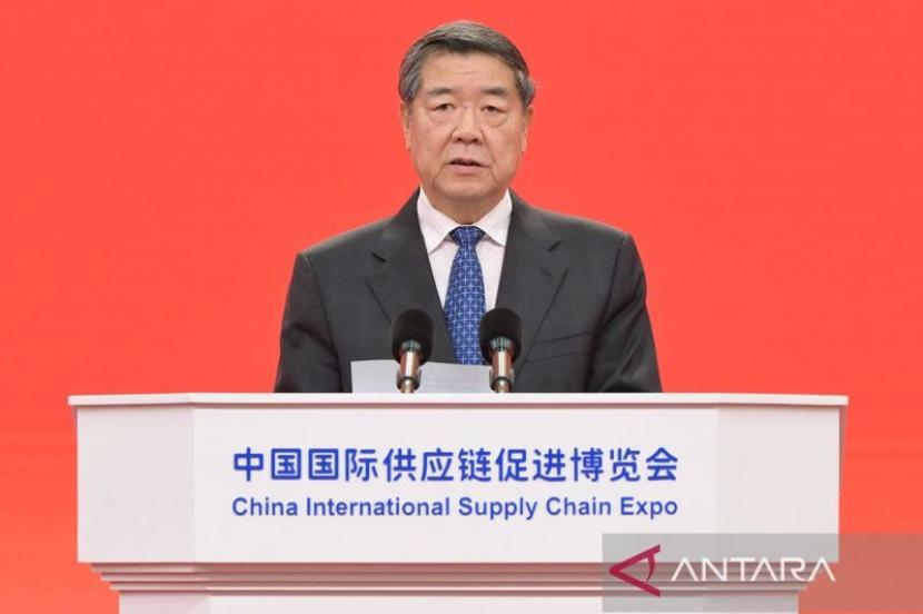 China Janjikan Dukungan Penuh untuk Perdagangan Bebas di Davos