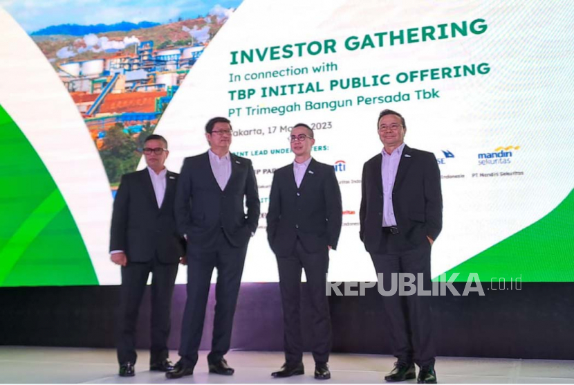 PT Trimegah Bangun Persada (Tbk) akan segera menggelar Initial Public Offering (IPO). Emiten yang bergerak dibidang pertambangan dan hilirisasi nikel ini membidik dana Rp 9,7 triliun dari IPO.
