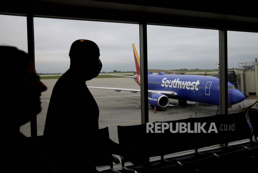 Diskriminasi di Pesawat, Muslimah AS Dipaksa Pindah Kursi. Maskapai Southwest Airlines.