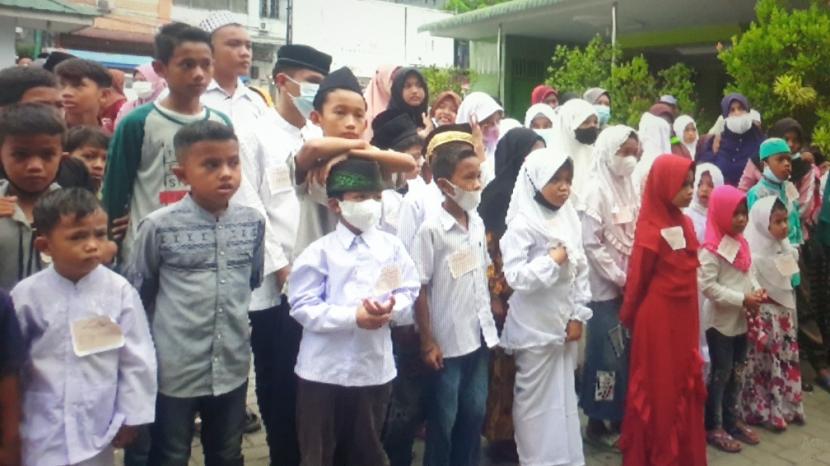 Bersama LazisMu Gembirakan Yatim Sambut Idul Fitri - Suara Muhammadiyah