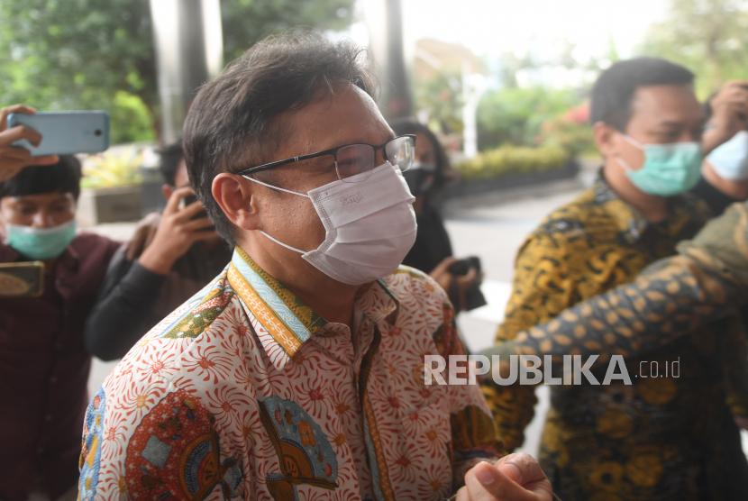 Menteri Kesehatan Budi Gunadi Sadikin tiba untuk bertemu pimpinan KPK di gedung KPK, Jakarta, Jumat (8/1/2021). 