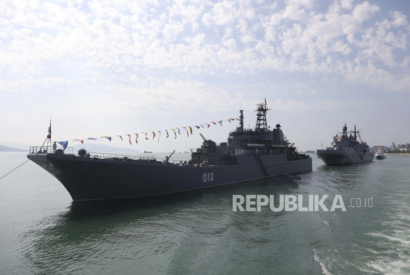 Presiden Rusia Vladimir Putin mengirim kapal perang yang dipersenjatai dengan rudal hipersonik baru, Zircon (ilustrasi).
