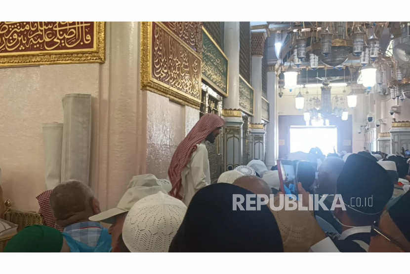 Suasana Raudhah, Masjid Nabawi, Senin (11/6/2023). Untuk memasuki Raudhah, jamaah haji Indonesia harus memiliki tasreh atau izin.