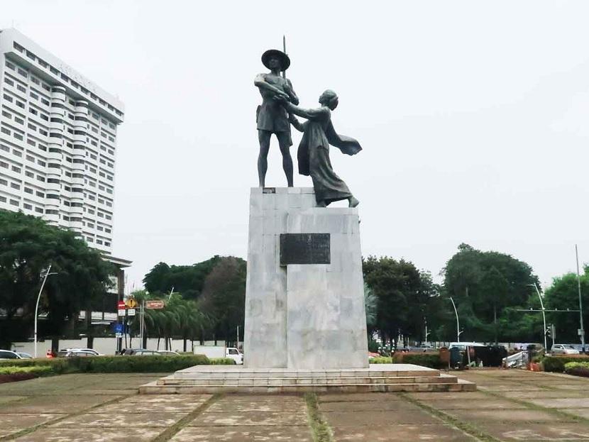 Patung Pahlawan atau dikenal Patung Pak Tani. Foto: Dok Republika.