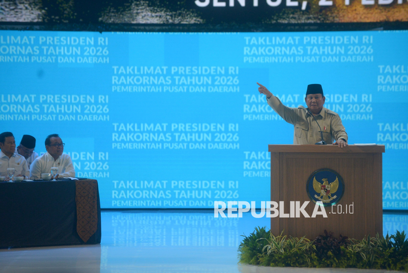 Presiden RI Prabowo Subianto berpidato dalam Rakornas Pemerintah Pusat dan Pemerintah Daerah 2026 di Sentul, Kabupaten Bogor, Jawa Barat, Senin (2/2/2026).