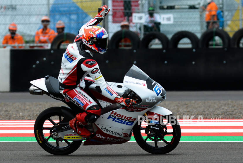 Pembalap Moto3 dari Honda Team Asia asal Indonesia, Mario Suryo Aji.