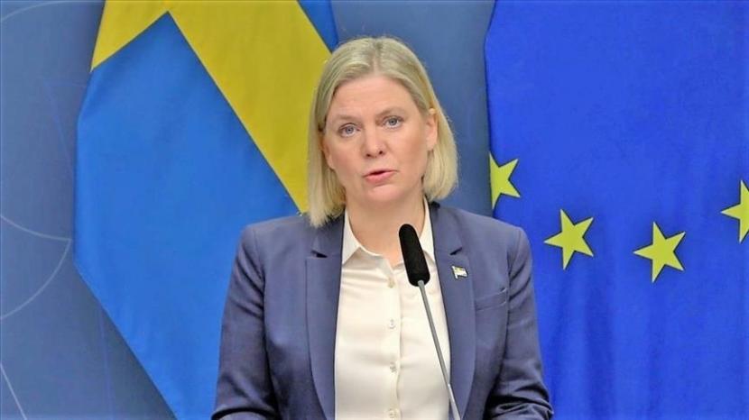 Perdana Menteri Swedia Magdalena Andersson mengkritik sekelompok anggota parlemen sayap kiri karena berpose dengan bendera kelompok teroris PKK