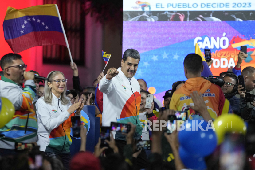 Di Balik Hasrat Washington Menangkap Nicolas Maduro