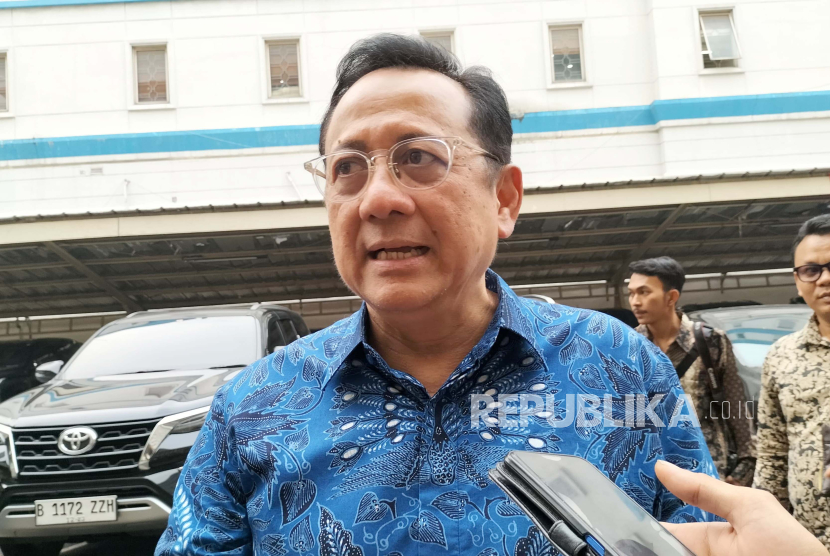 Pakar  hukum Tata Negara, Zainal Arifin Hoesein,  mengatakan KPU tidak punya kewenangan menolak putusan PTUN Jakarta atas pencoretan Irman Gusman dari  DCT Pemilu 2024.  Foto Irman Gusman (ilustrasi)