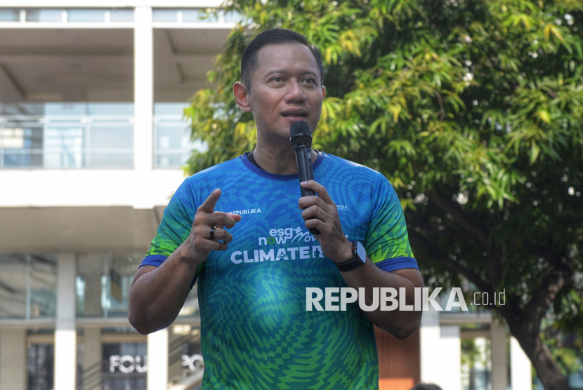 Menteri Koordinator Bidang Infrastruktur dan Pembangunan Kewilayahan, Agus Harimurti Yudhoyono (AHY), menegaskan Indonesia memiliki kapasitas sekaligus otoritas untuk tampil sebagai salah satu champions dalam mendorong pembangunan berkelanjutan di tingkat global. (ilustrasi)