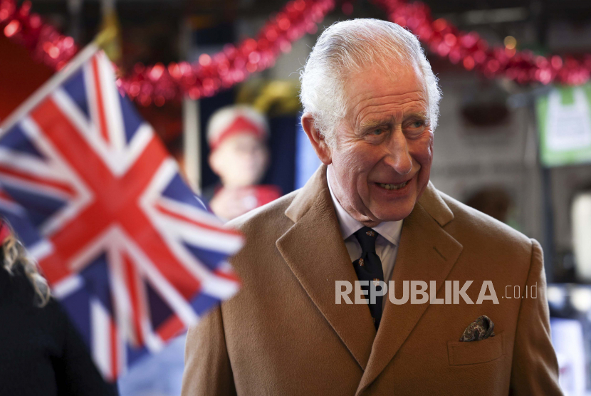 Pangeran Charles III. Setelah Queen Elizabeth II meninggal dunia, Pangeran Charles akan naik takhta menjadi Raja Inggris. Foto: Republika.