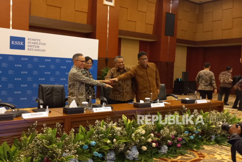 Kementerian Keuangan, LPS, OJK, dan Bank Indonesia menggelar konferensi pers konferensi pers Hasil Rapat Berkala Komite Stabilitas Sistem Keuangan (KSSK) I Tahun 2023, Selasa (31/1).