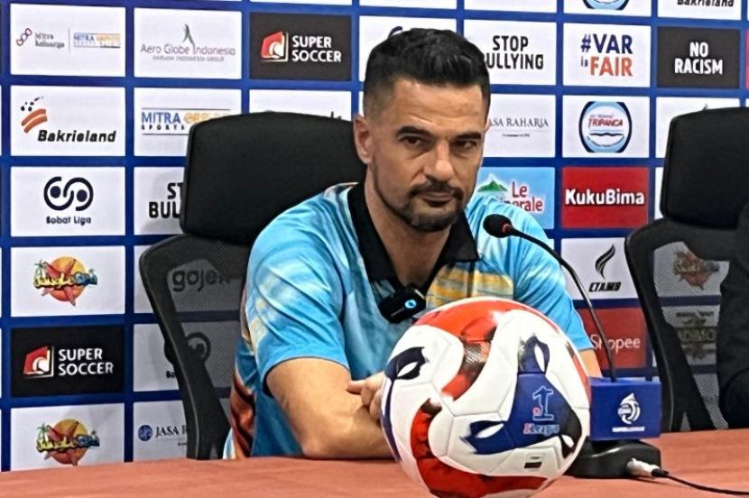 Pena minta Persita jadikan tiga laga terakhir sebagai pembelajaran.