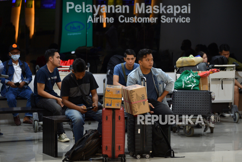 Ilustrasi penumpang di Bandara Internasional I Gusti Ngurah Rai, Badung, Bali.