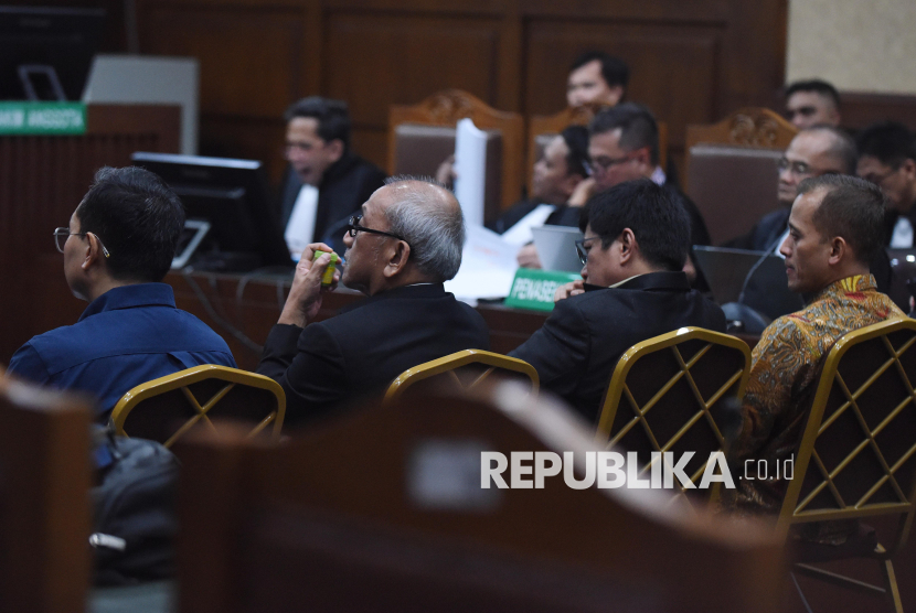 Empat Terdakwa Korupsi Pengadaan Lahan Rorotan Jalani Sidang Perdana