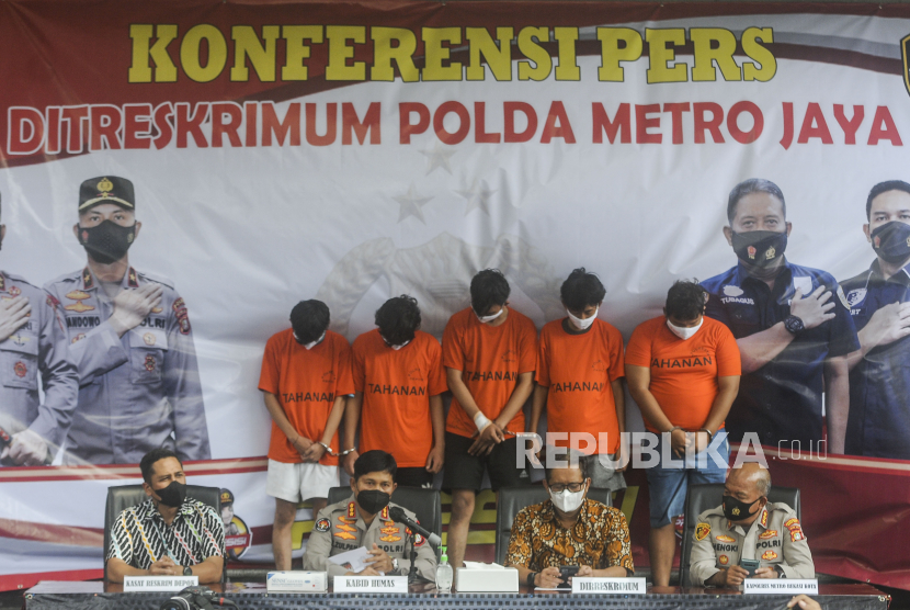 Pelaku begal diamankan (ilustrasi). Fraksi PKS meminta Heru Budi jangan berdiam diri melihat kasus begal marak di Jakarta.