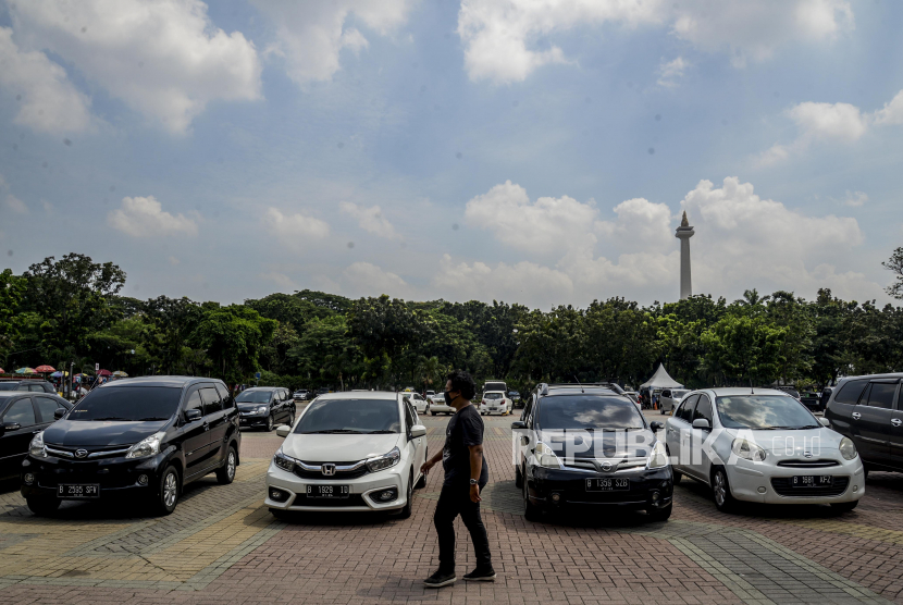 Warga Sambut Gembira Keringanan Pajak Kendaraan di Jakarta