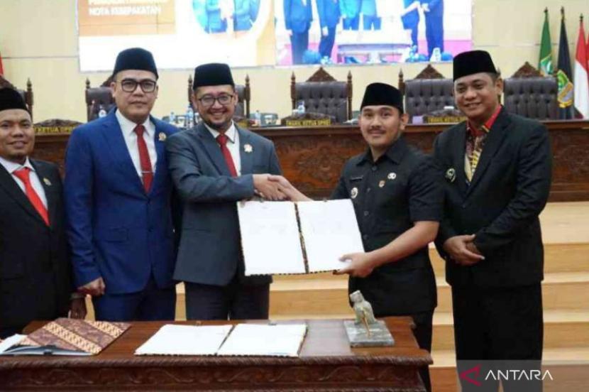 Bupati: Perubahan KUA-PPAS pastikan pembangunan sesuai kebutuhan warga.