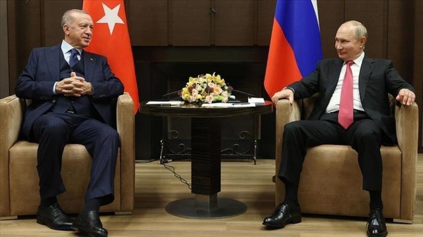 Perdamaian di Suriah bergantung pada hubungan antara Ankara dan Moskow, kata Presiden Turki Recep Tayyip Erdogan pada Rabu (29/9) dalam pertemuan dengan presiden Rusia.