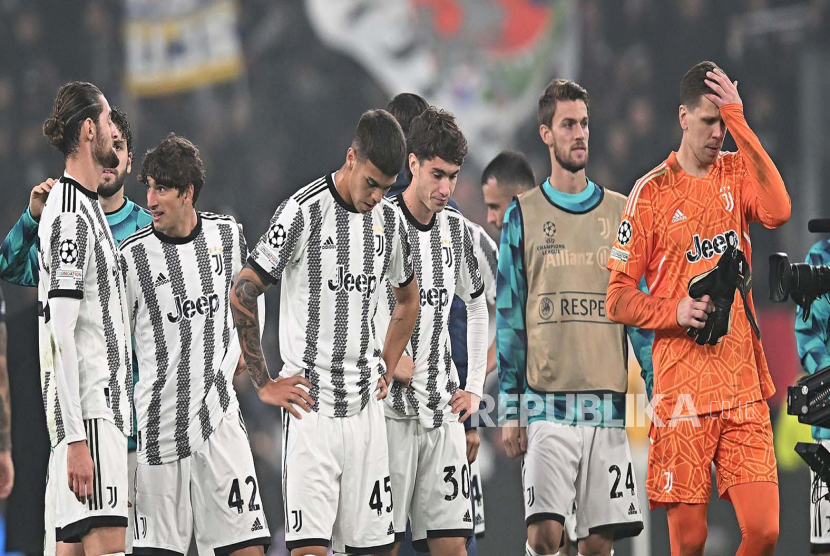 Reaksi para pemain Juventus setelah kalah dalam pertandingan sepak bola grup H Liga Champions UEFA antara Juventus FC dan Paris Saint Germain, di Turin, Italia, 02 November 2022.