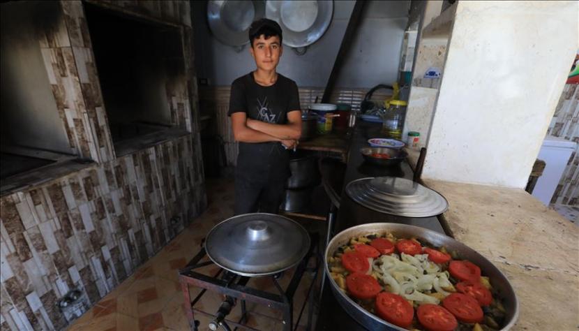 Rezim Assad menaikkan harga roti hingga 100 persen dengan tarif baru - Anadolu Agency