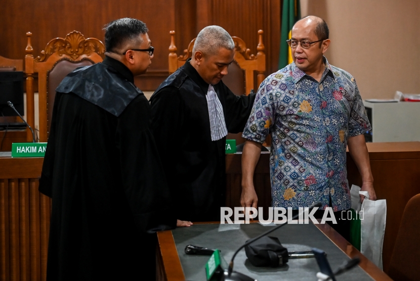 Terbukti Korupsi, Mantan Dirjen Kemenkeu Isa Rachmatarwata Divonis 1,5 Tahun Penjara