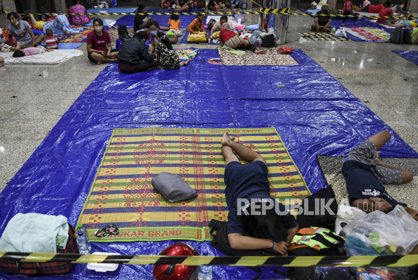 [Ilustrasi] Warga korban banjir Cipinang Melayu.