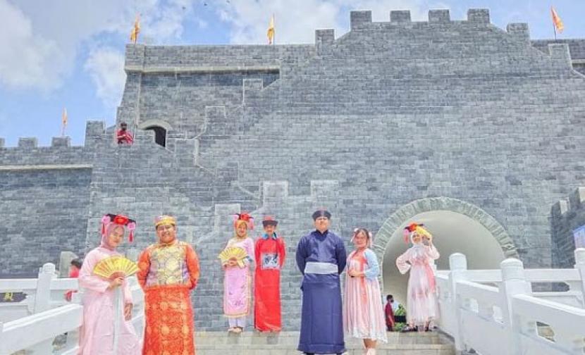 Objek Wisata Tembok Cina di Pekanbaru