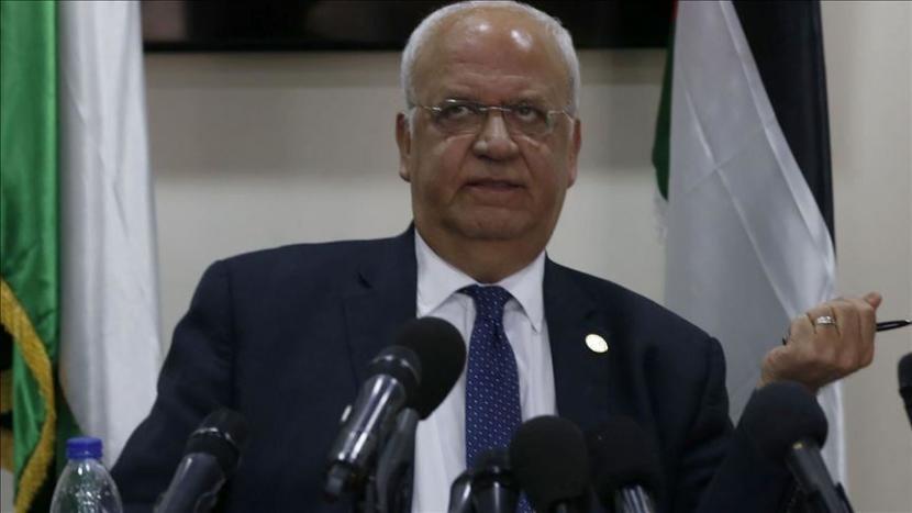 Organisasi Pembebasan Palestina (PLO) meminta sekretaris jenderal Liga Arab untuk segera mengundurkan diri.
