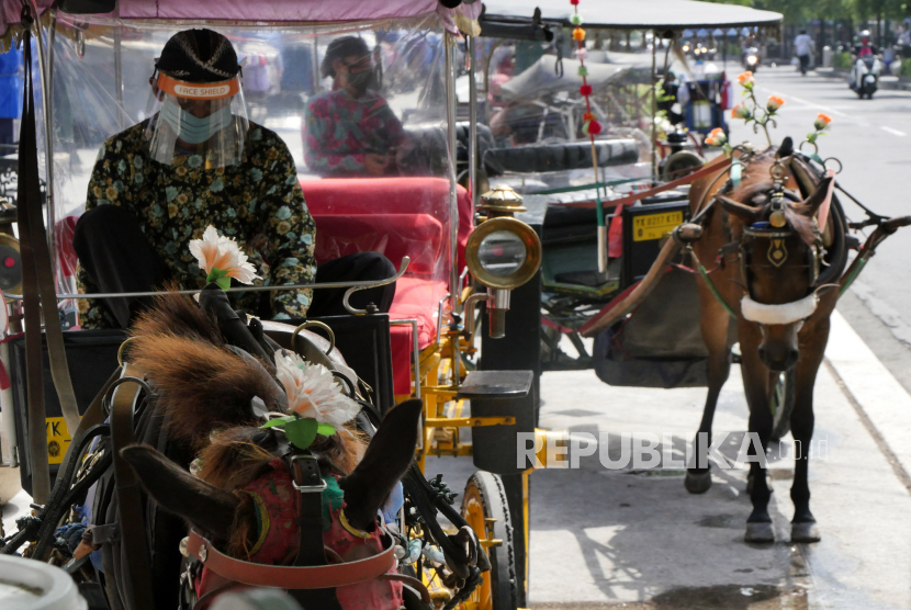 Dinas Pariwisata dan Persatuan Organisasi Olah Raga Berkuda Seluruh Indonesia (Pordasi) DIY menggelar Festival Andong 2021 (ilustrasi).