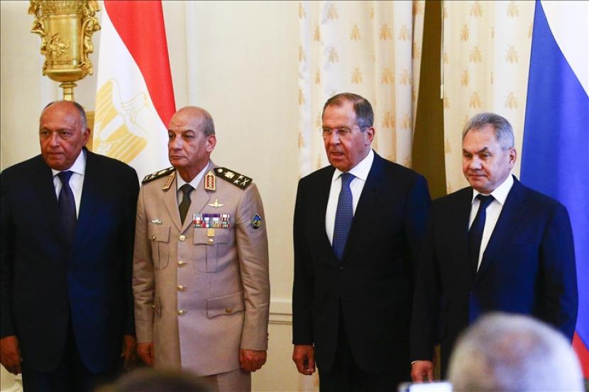 Mesir dan Rusia telah menandatangani perjanjian kerja sama militer baru pada Selasa (24/8).