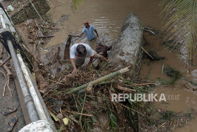 Selama ini, banjir dan longsor kerap dialami warga Lebak di 10 Kecamatan (Foto: ilustrasi)