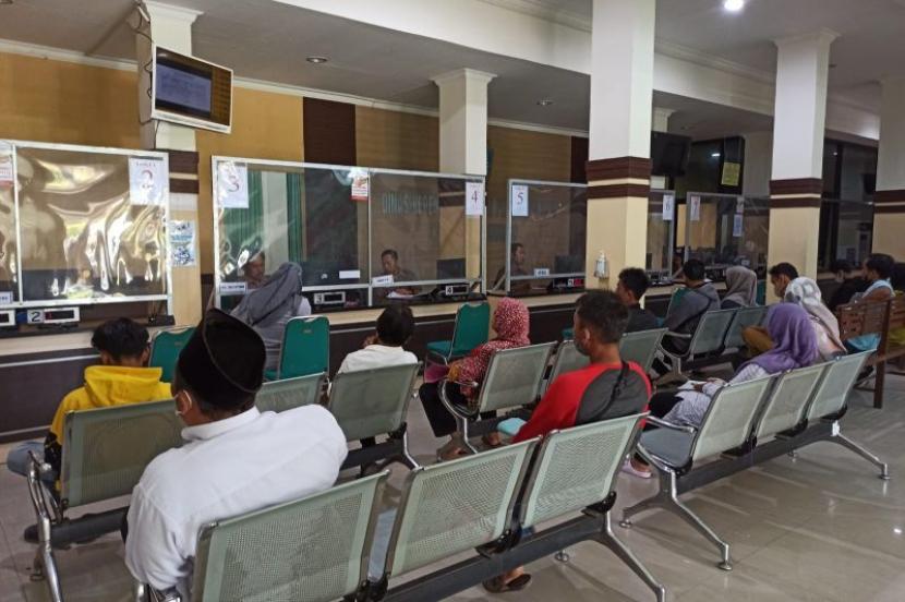 Permohonan Ubah Kolom Agama di KTP Ponorogo Meningkat