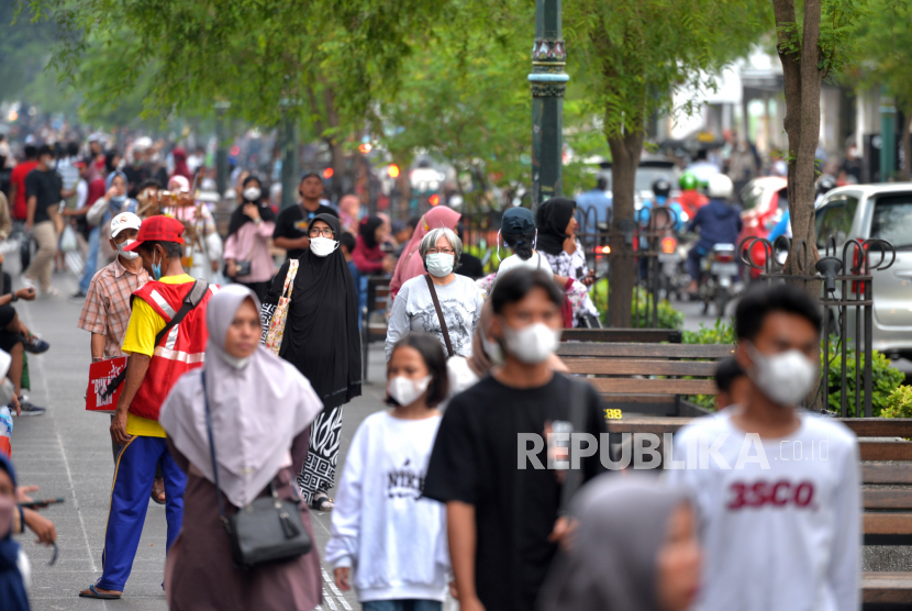 Pemerintah Daerah Istimewa Yogyakarta mengimbau masyarakat tetap memakai masker saat beraktivitas di Malioboro. (ilustrasi)
