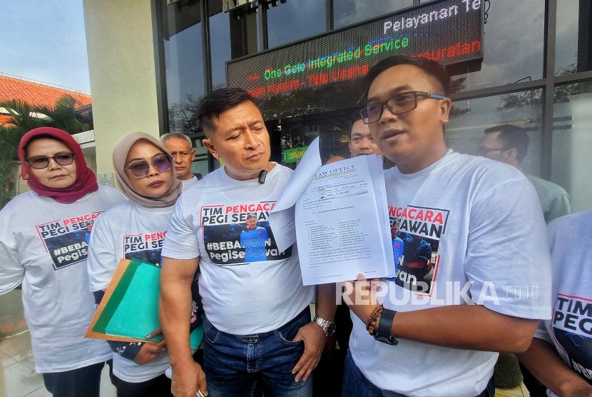 Kuasa hukum tersangka pembunuhan Vina dan Eki,  Pegi Setiawan mengajukan permohonan gugatan praperadilan ke Pengadilan Negeri Bandung, Selasa (11/6/2024).