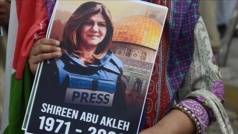 Stasiun televisi Aljazirah pada Selasa mengatakan bahwa pihaknya akan mengajukan gugatan ke Pengadilan Kriminal Internasional (ICC) atas pembunuhan jurnalisnya Shireen Abu Akleh saat meliput serangan Israel di Tepi Barat yang diduduki.