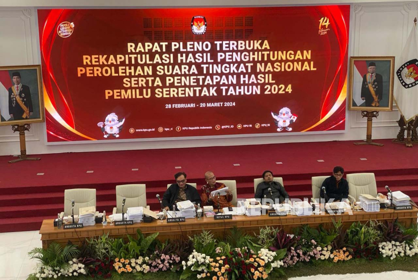 Proses rapat pleno terbuka rekapitulasi hasil penghitungan perolehan suara tingkat nasional pemilu 2024 di Kantor KPU RI, Jakarta Pusat, Rabu (28/2/2024). 