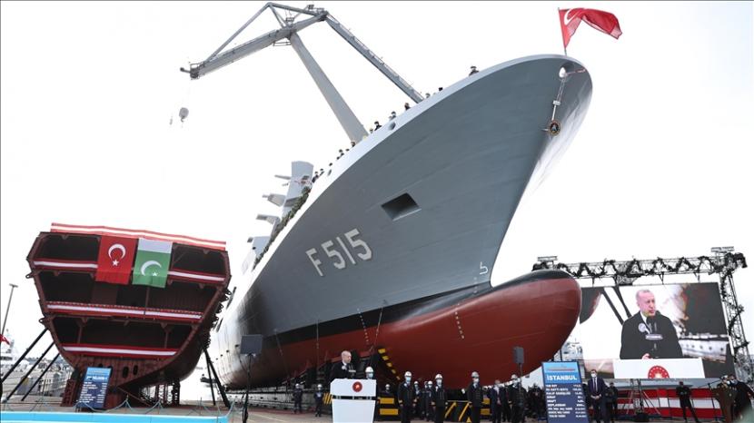 Turki termasuk di antara 10 negara yang dapat merancang, membangun, dan memelihara kapal perangnya sendiri.
