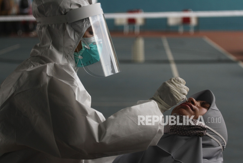 Gugus Tugas Covid-19 Kota Batam, Provinsi Kepulauan Riau, mencatat tambahan 28 orang positif dan tujuh orang sembuh dari paparan virus corona di daerah itu, Senin (7/9). 