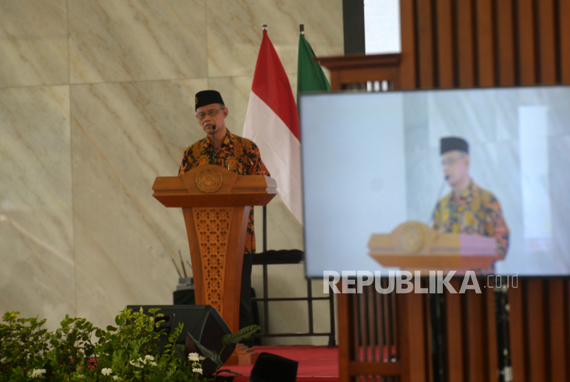 Ketua PP Muhammadiyah Haedar Nashir belum lama ini mengunjungi Universitas Muhammadiyah Palangka Raya (UMPR).