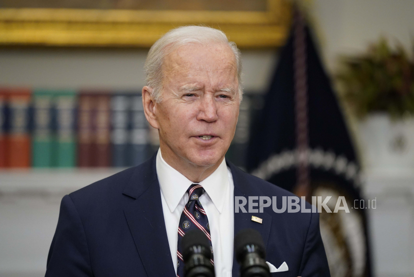 Presiden Amerika Serikat Joe Biden. Presiden Amerika Serikat Joe Biden dinilai masih setengah hati terhadai umat Islam  