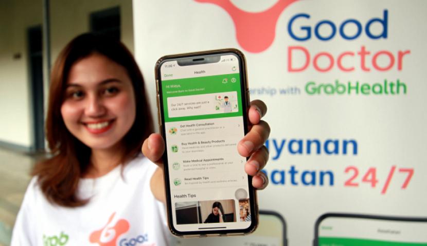 Tanya Dokter soal Corona Gratis Lewat Aplikasi Grab. (FOTO: Sufri Yuliardi)