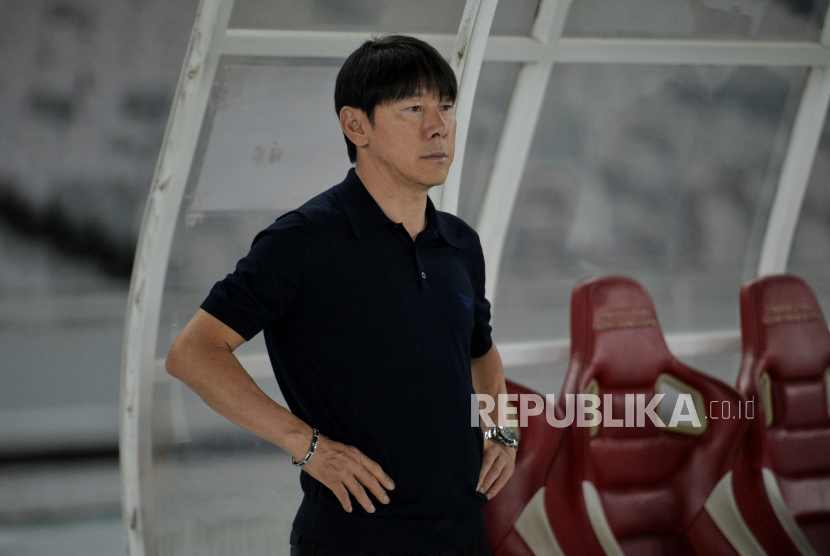Pelatih Timnas Indonesia Shin Tae-Yong. 