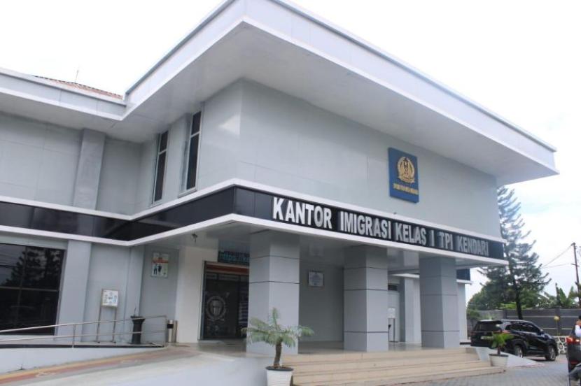 Imigrasi Kendari Lampaui Target PNBP Rp30,6 Miliar per September