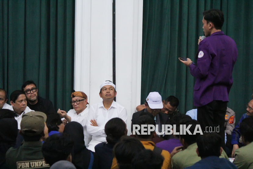 Gubernur Jawa Barat Dedi Mulyadi dalam sebuah kegiatan.