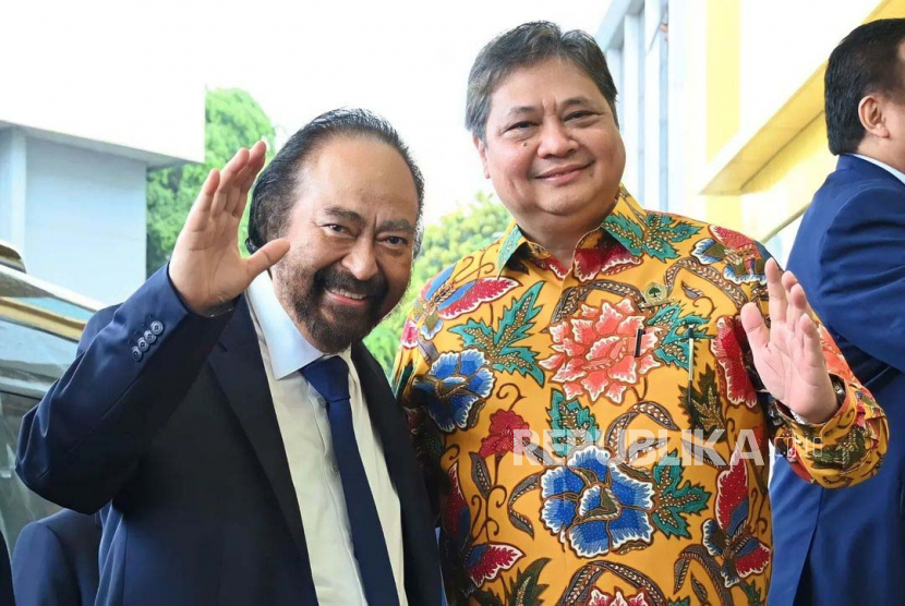 Ketua Umum Partai Nasdem, Surya Paloh menemui Ketua Umum Partai Golkar, Airlangga Hartarto di Kantor DPP Partai Golkar, Jakarta, Rabu (1/2).