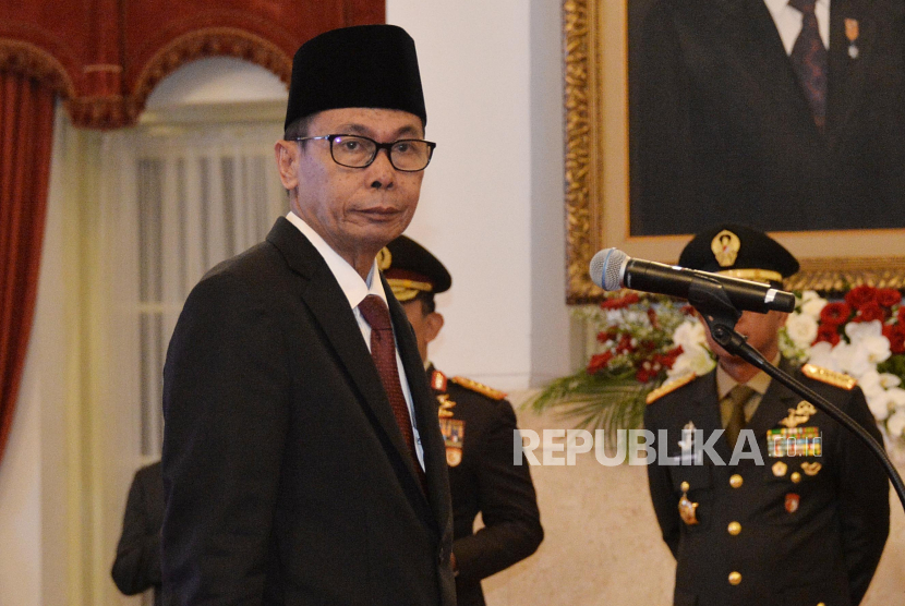 Plt Ketua Komisi Pemberantasan Korupsi (KPK) Nawawi Pomolango saat acara pengucapan sumpah jabatan di hadapan Presiden Joko Widodo di Istana Negara, Senin (27/11/2023). Nawawi menjadi Plt Ketua KPK menggantikan Firli Bahuri yang ditetapkan sebagai tersangka kasus dugaan pemerasan.