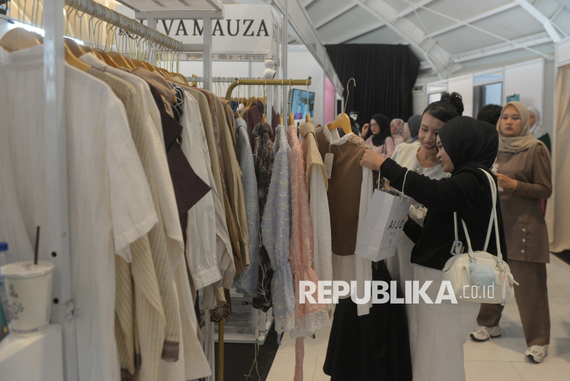 Daya Beli Kelas Menengah Melemah di Tengah Pertumbuhan Ekonomi 5,61 Persen