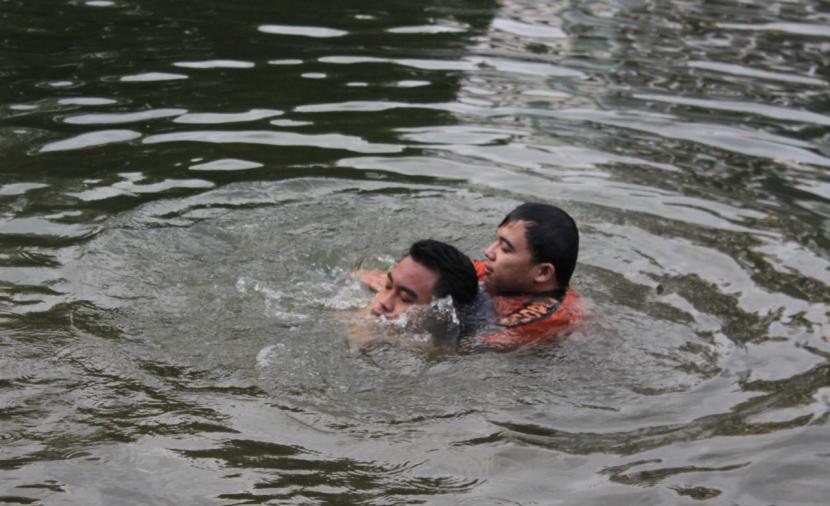Tips Pertolongan Pertama Selamatkan Korban Tenggelam - Suara Muhammadiyah